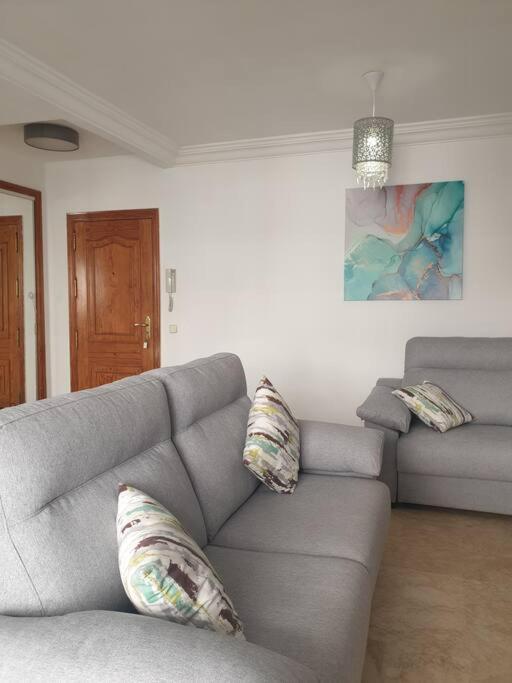 Estepona Port Beachside Apartment - Marina Bay Exteriör bild